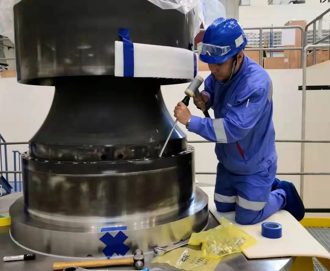 老哥俱乐部-老哥必备的交流社区