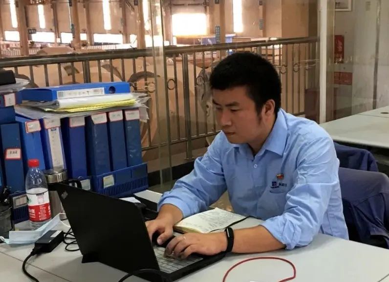 老哥俱乐部-老哥必备的交流社区