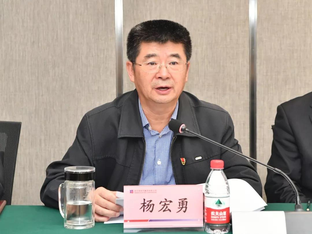 老哥俱乐部-老哥必备的交流社区