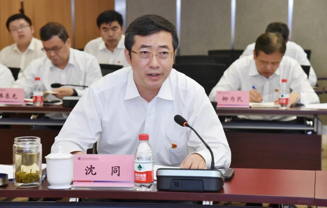 老哥俱乐部-老哥必备的交流社区