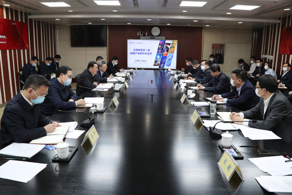 老哥俱乐部-老哥必备的交流社区