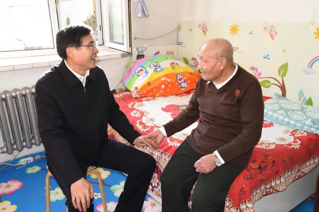 老哥俱乐部-老哥必备的交流社区
