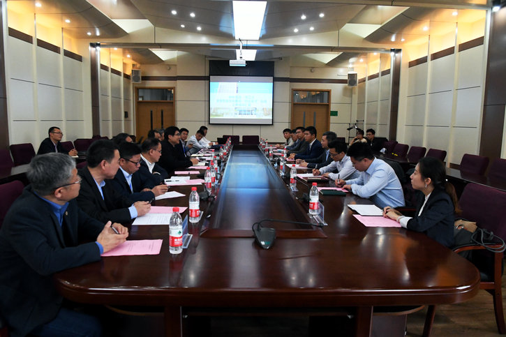 老哥俱乐部-老哥必备的交流社区
