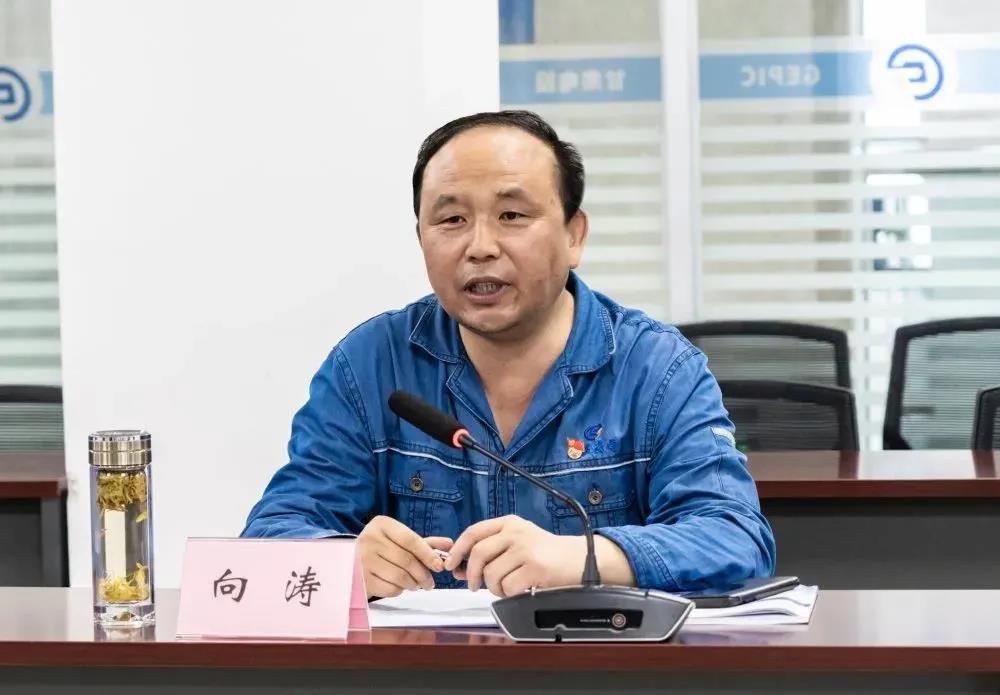 老哥俱乐部-老哥必备的交流社区