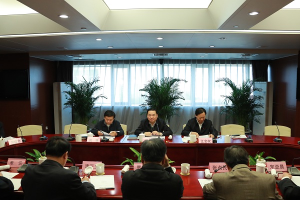 老哥俱乐部-老哥必备的交流社区