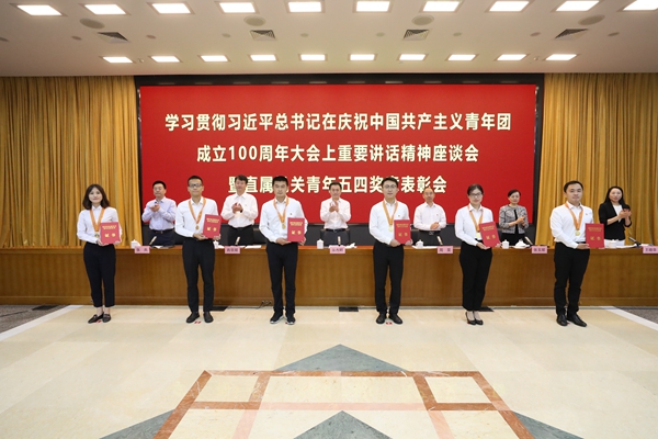 老哥俱乐部-老哥必备的交流社区