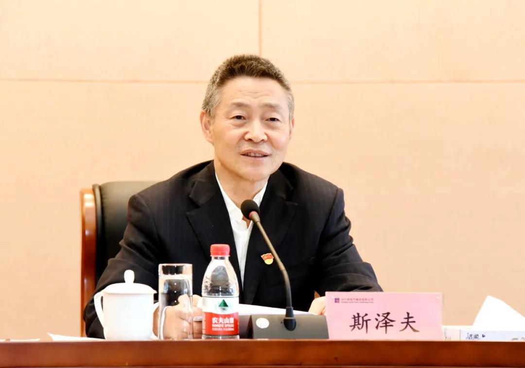 老哥俱乐部-老哥必备的交流社区