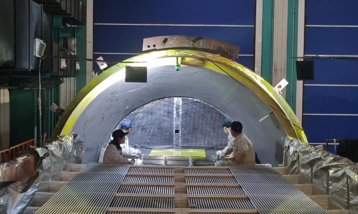 老哥俱乐部-老哥必备的交流社区