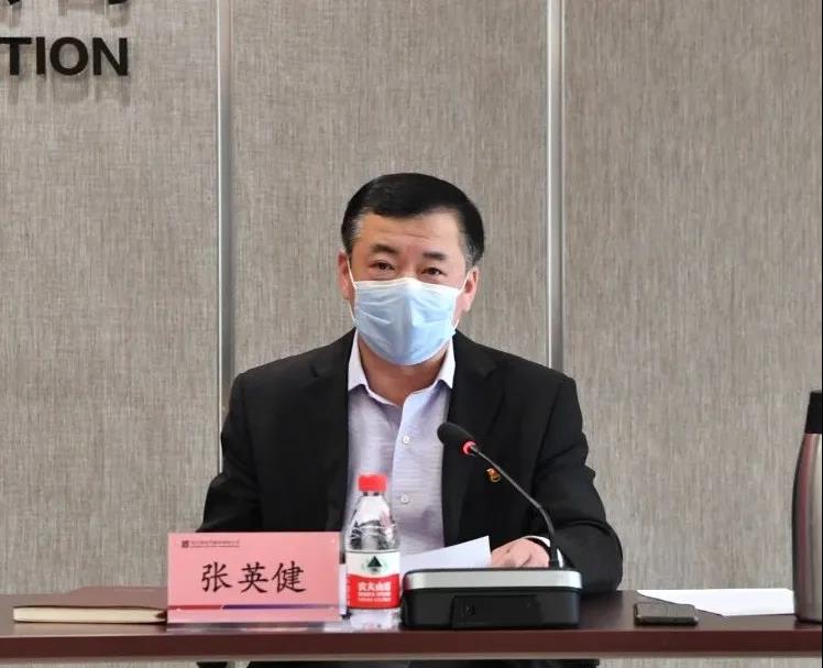 老哥俱乐部-老哥必备的交流社区