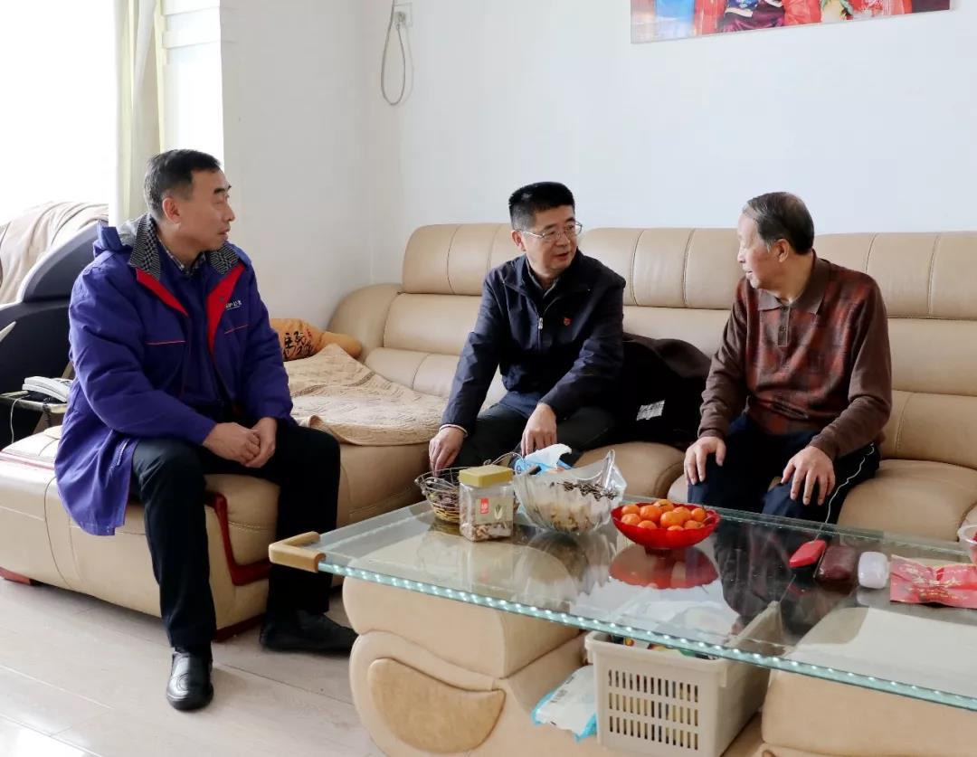 老哥俱乐部-老哥必备的交流社区