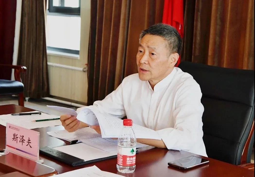 老哥俱乐部-老哥必备的交流社区
