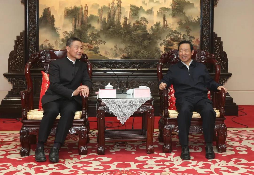 老哥俱乐部-老哥必备的交流社区