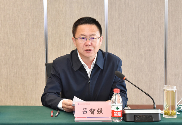老哥俱乐部-老哥必备的交流社区