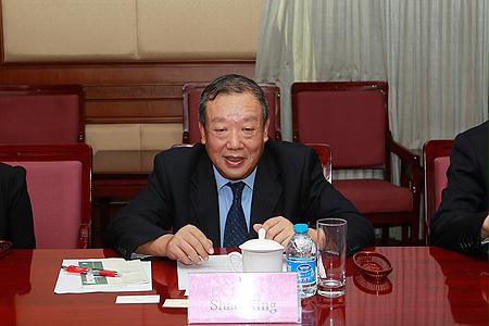 老哥俱乐部-老哥必备的交流社区