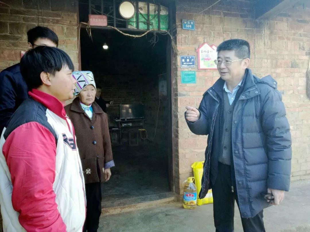 老哥俱乐部-老哥必备的交流社区