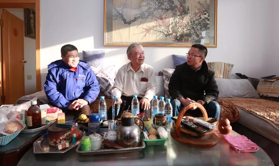 老哥俱乐部-老哥必备的交流社区