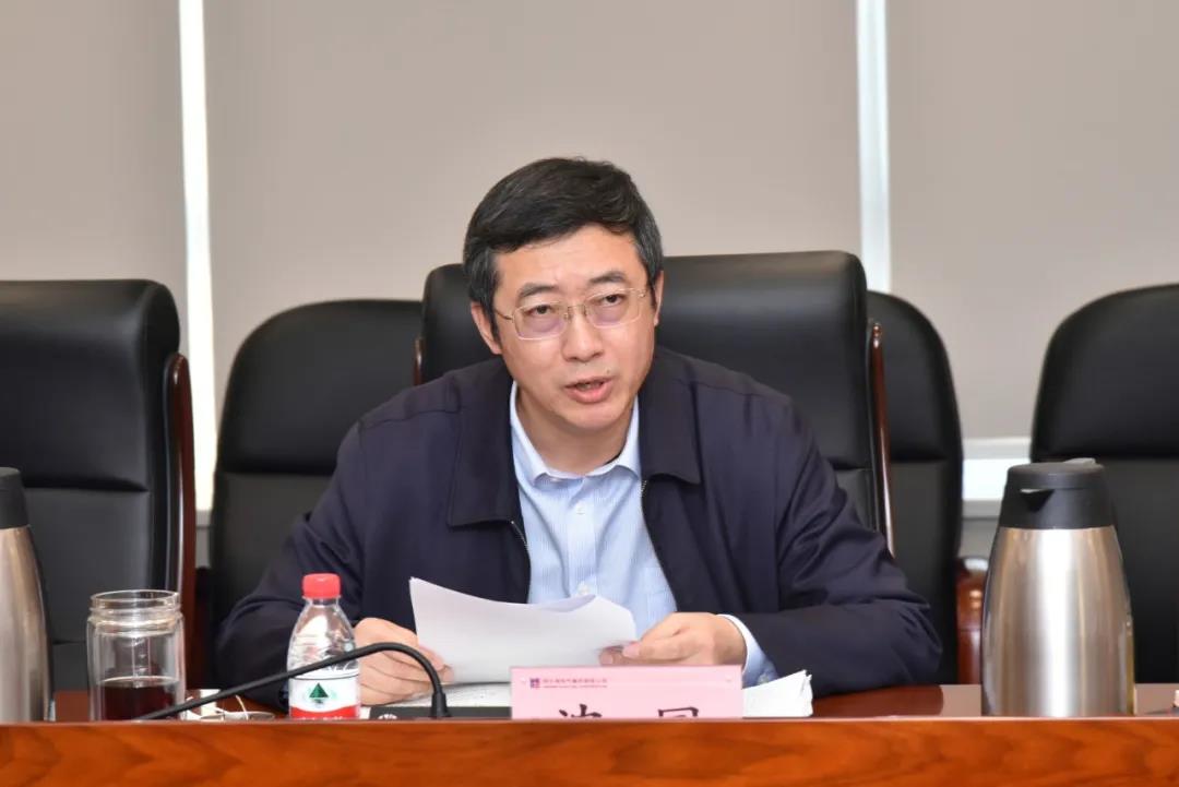 老哥俱乐部-老哥必备的交流社区