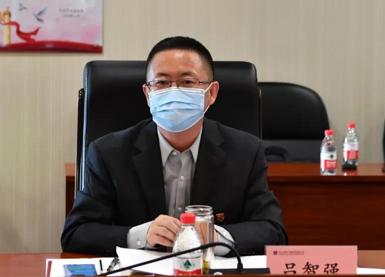 老哥俱乐部-老哥必备的交流社区