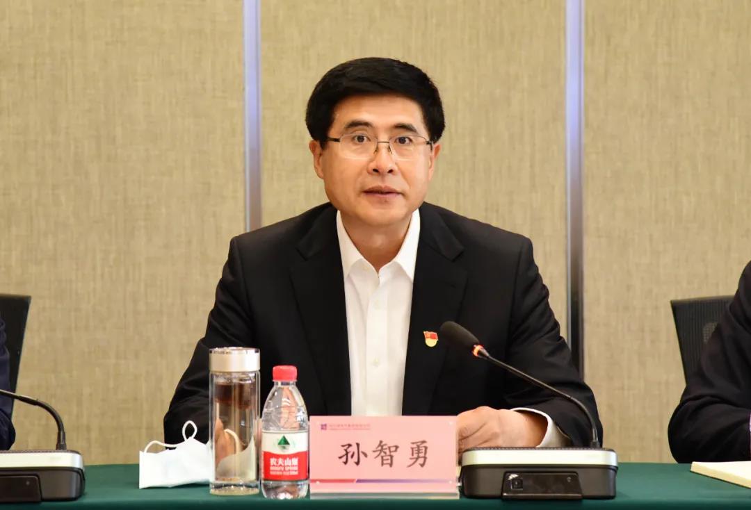 老哥俱乐部-老哥必备的交流社区