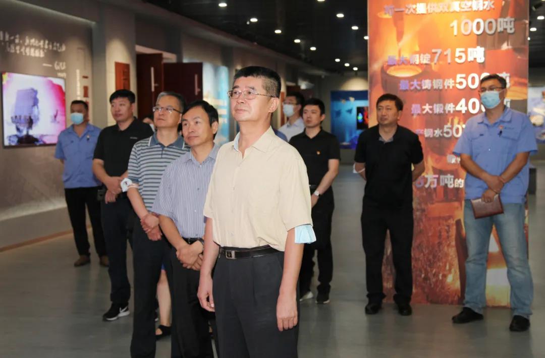 老哥俱乐部-老哥必备的交流社区