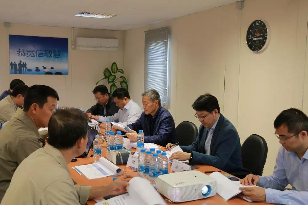 老哥俱乐部-老哥必备的交流社区