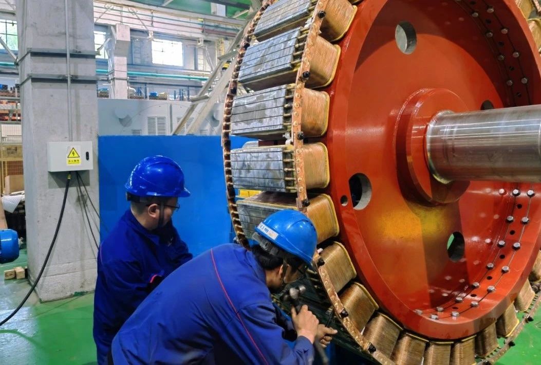 老哥俱乐部-老哥必备的交流社区