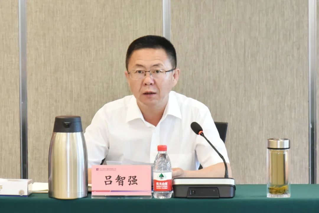 老哥俱乐部-老哥必备的交流社区