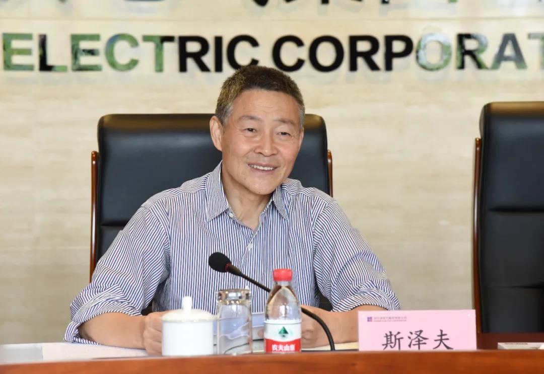 老哥俱乐部-老哥必备的交流社区