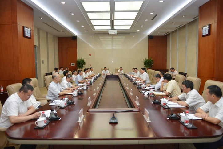 老哥俱乐部-老哥必备的交流社区